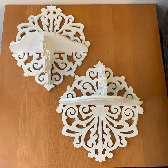 Fleur De Lis Wood Display Shelf Wall Sconce White Washed 2 PC Decorative Set - Picture 1 of 5